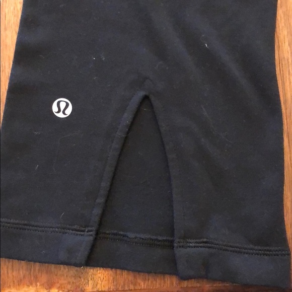 Lululemon black crop pants - Picture 2 of 5
